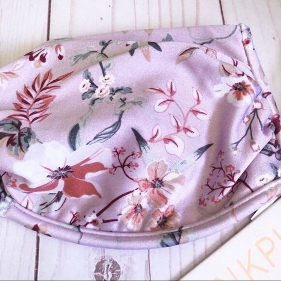 MINKPINK Summer Meadow Bandeau Bikini Top NWT - Picture 10 of 12
